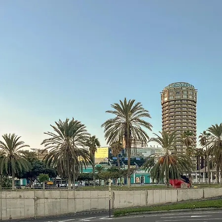 Lightbooking junto a la Playa Canteras Rejon 18 Las Palmas de Gran Canaria