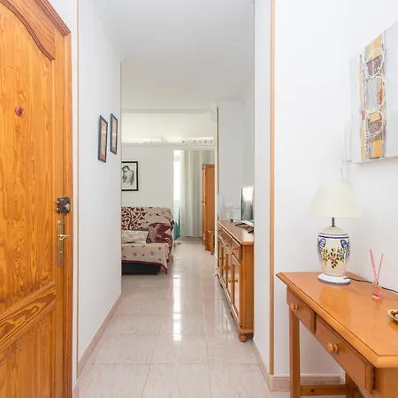 Lightbooking junto a la Playa Canteras Rejon 18 Las Palmas de Gran Canaria